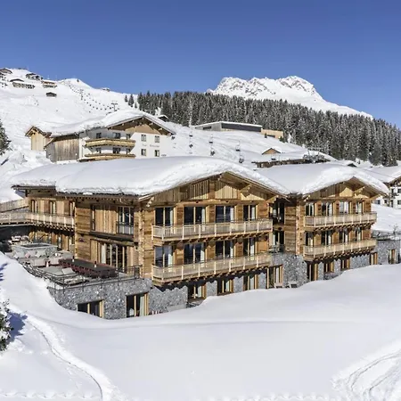 Ski-in-ski-out Indoor Swimming Pool Chalet - Up To 22pers Villa *