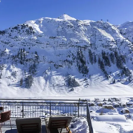 Villa Ski-in-ski-out Indoor Swimming Pool Chalet - Up To 22pers Lech am Arlberg